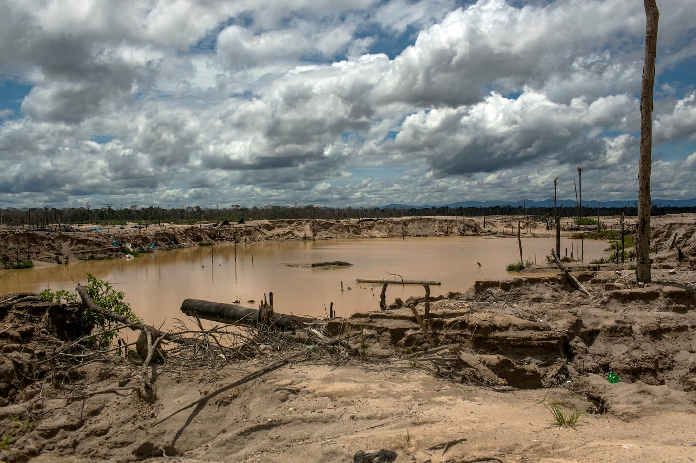 AMAZONAS. La devastación del ecosistema amazónico está ligada a una serie de actividades ilícitas que las autoras analizan  en esta columna.