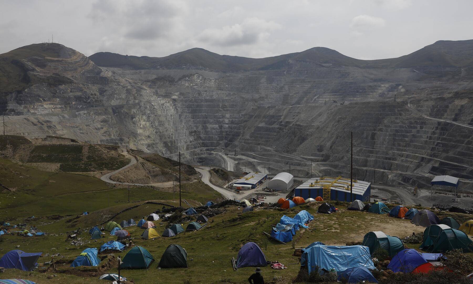 RECLAMO. Comuneros de Fuerabamba se instalaron desde el 14 de abril en sus antiguos terrenos, ahora de propiedad de la minera Las Bambas.