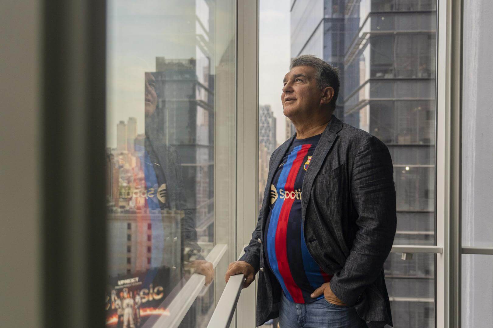 CONFIANZA. Con importantes gastos en nuevas adquisiciones, Joan Laporta espera que el eventual éxito en el campo de juego lo ayude a mejorar los ingresos del club.