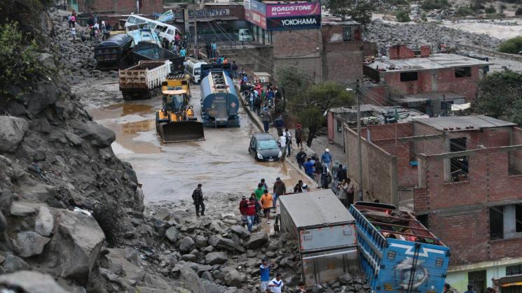 VULNERABLES. La desigualdad y el deficiente acceso al agua son algunos de los desafíos para que las grandes ciudades se adapten a los efectos de la crisis climática.