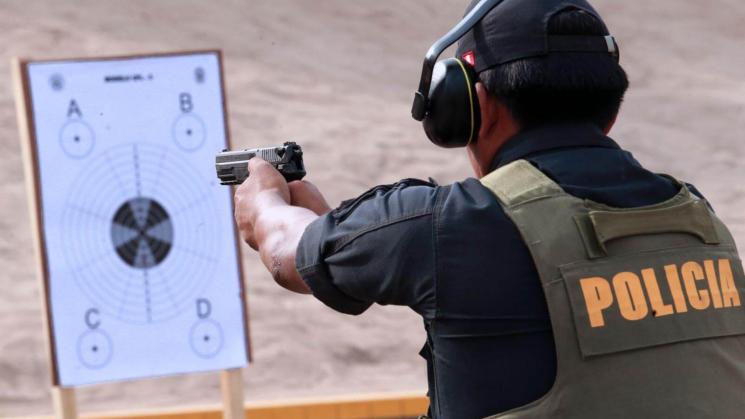 FUERZA LETAL. Las normas son muy específicas sobre su uso incluso en casos graves.