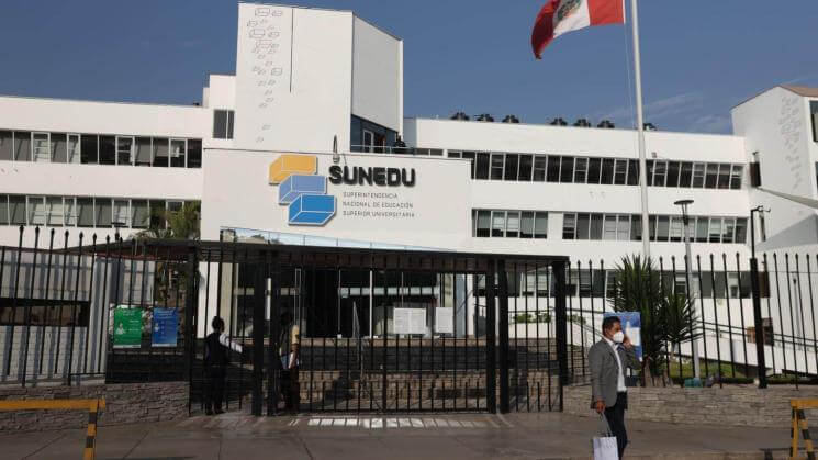 RIESGO. Desde el 2015, la Sunedu estaba a cargo de la supervisión de universidades. Ahora se ha reconfigurado su órgano máximo.