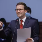 Alejandro Cavero, congresista de la República por el grupo parlamentario Avanza País. 