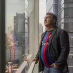 CONFIANZA. Con importantes gastos en nuevas adquisiciones, Joan Laporta espera que el eventual éxito en el campo de juego lo ayude a mejorar los ingresos del club.