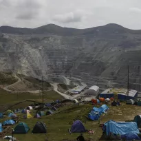 RECLAMO. Comuneros de Fuerabamba se instalaron desde el 14 de abril en sus antiguos terrenos, ahora de propiedad de la minera Las Bambas.