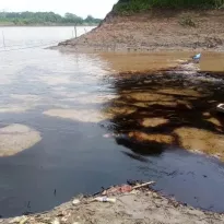 DAÑO. El pasado 16 de setiembre, unos 2.500 barriles de petróleo contaminaron la quebrada de Cuninico, afluente del río Marañón. 